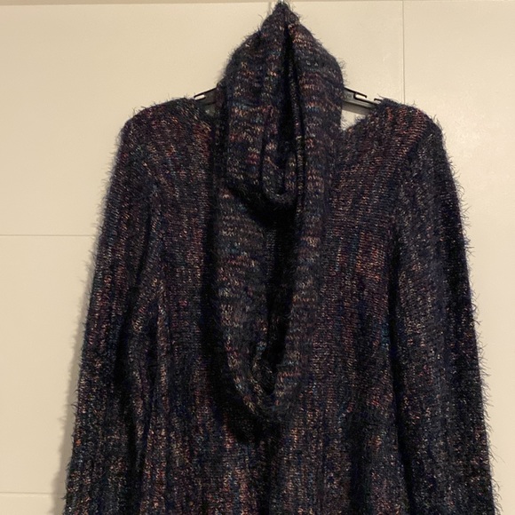 Chico’s Multicolor Sweater with Matching Infinity Scarf. - Picture 3 of 8